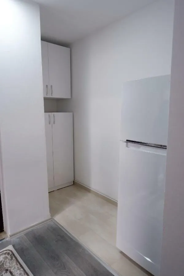 Hotel Kings Apartments Bajram Curri