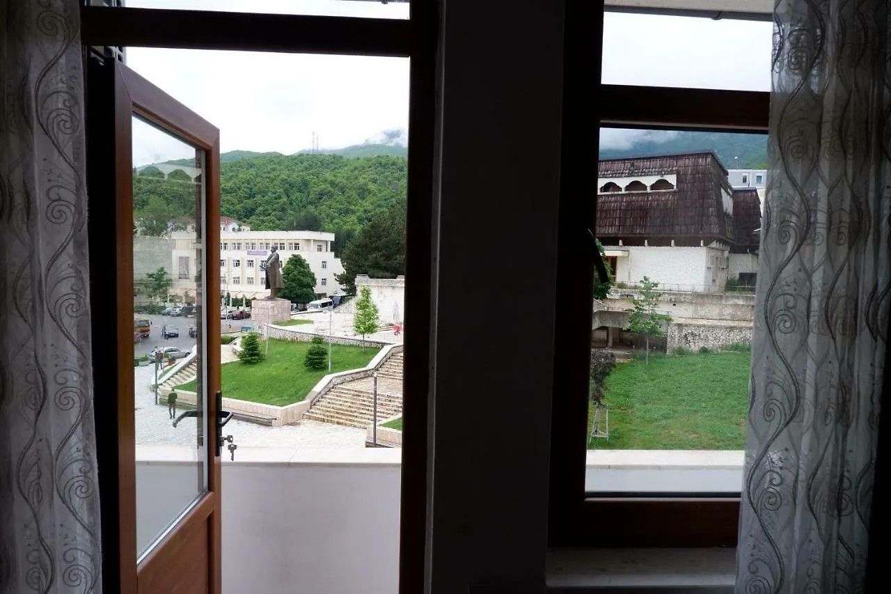Hotel Kings Apartments Bajram Curri
